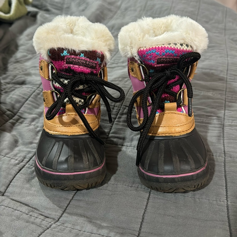 London Fog Duck Boots Snow